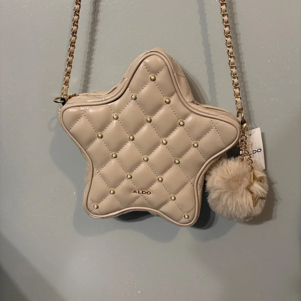NWT ALDO Tan Star Quilted Shaped Purse w/ Gold Chain Strap,‎ Pearl Beads